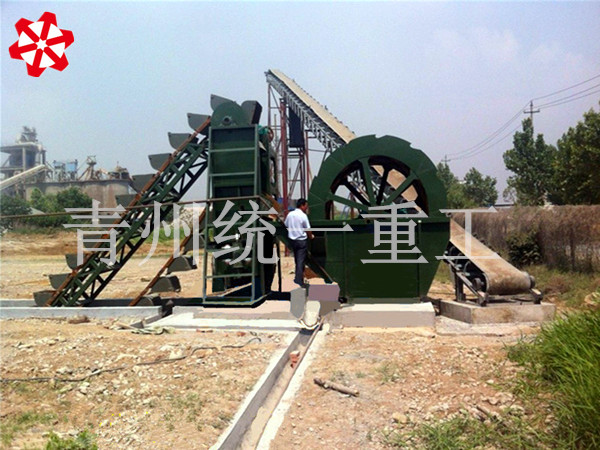 福建泉州的海沙淡化设备安装现场